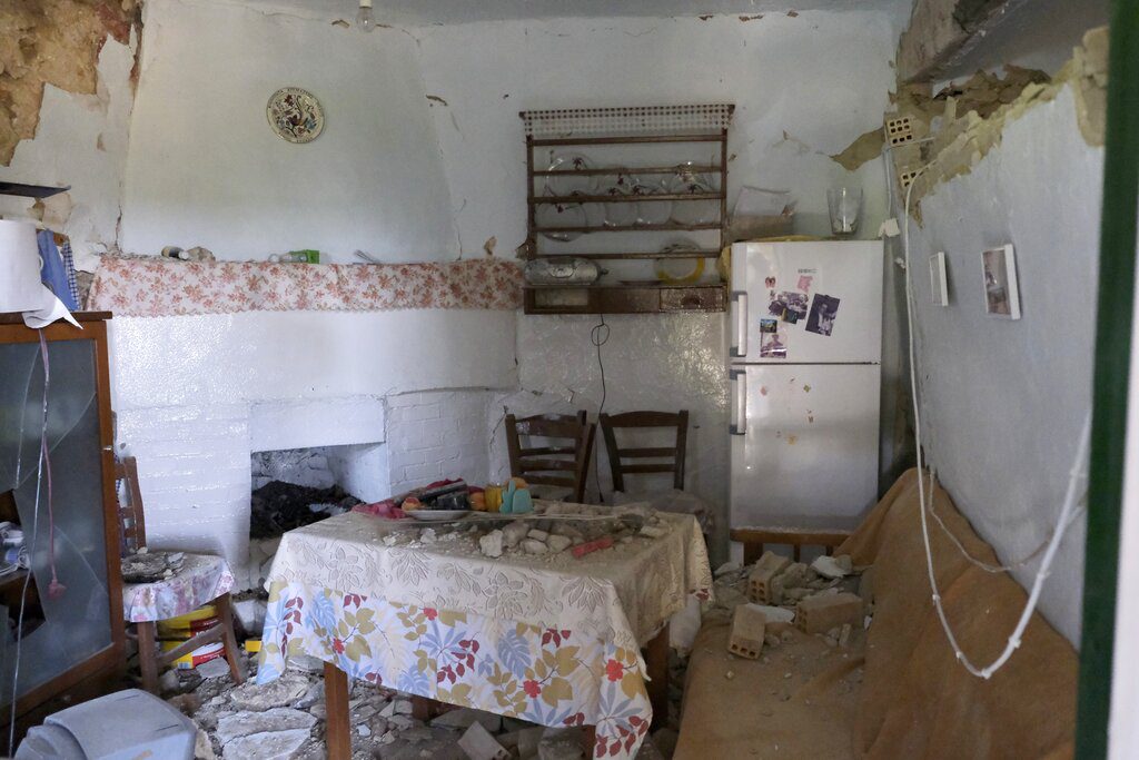 Κρήτη – Σεισμός: Πάνω από 3.500 σπίτια μη κατοικήσιμα