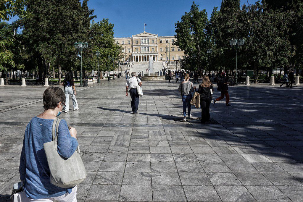 Κορονοϊός: Σταθεροποιητικές τάσεις στο ιικό φορτίο δείχνουν τα λύματα