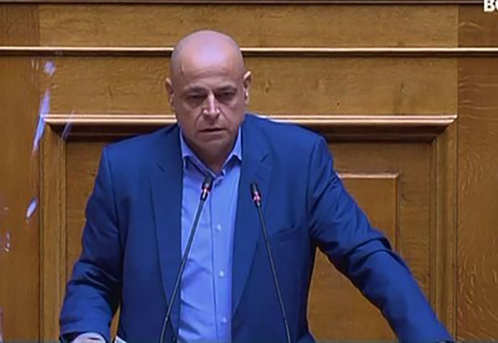 Σαντορινιός: Το «Μαξίμου Α.Ε.» καλλιεργεί το έδαφος για τον χρυσαυγιτισμό στα σχολεία» (Video)