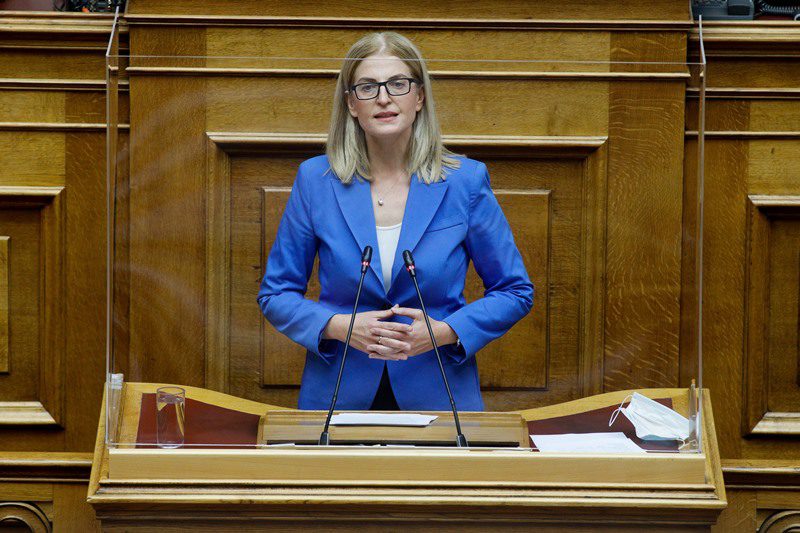 Αυγέρη για ΕΡΤ: Ξέχασε τις εκλογές στον ΣΥΡΙΖΑ, μεταδίδει συνέντευξη-διαφήμιση Μητσοτάκη