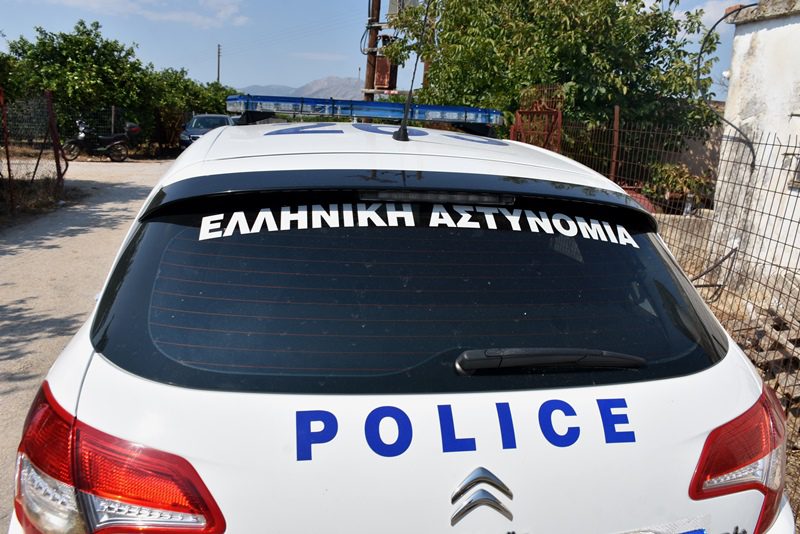 Τραγωδία στους Αγίους Θεοδώρους: Nεαρή γυναίκα βρέθηκε νεκρή μέσα στο σπίτι της