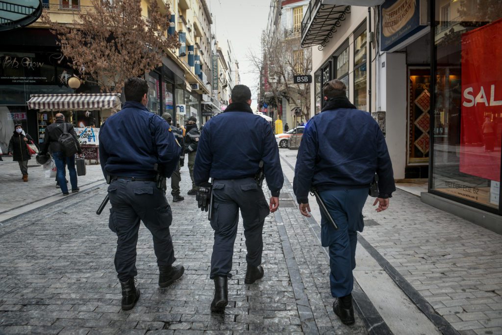 Η «γαλάζια» ατζέντα περί ασφάλειας ανοίγει και στους ΟΤΑ – Αλλαγές στη Δημοτική Αστυνομία