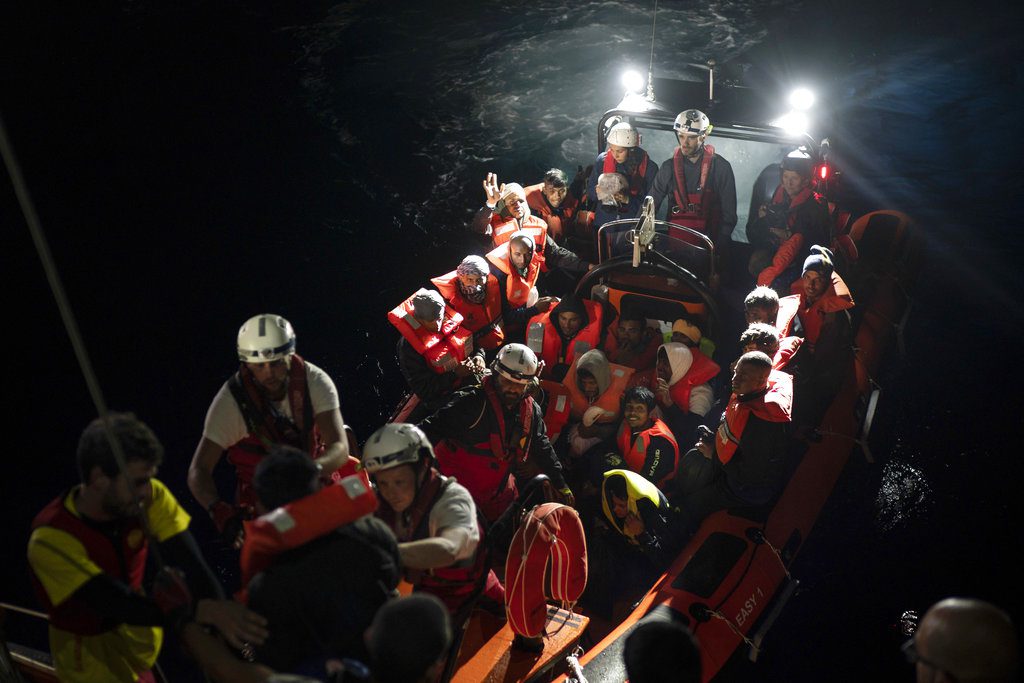 Ιταλία: περίπου 400 πρόσφυγες διασώθηκαν κατά την διάρκεια της νύχτας
