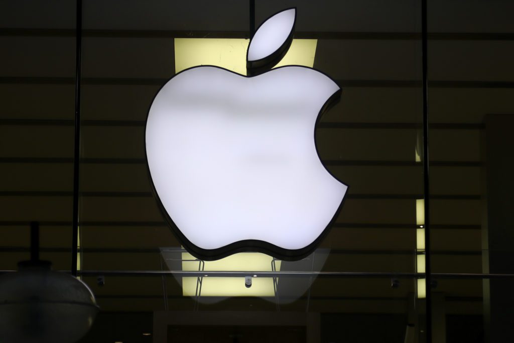 Η Ιταλία επέβαλε πρόστιμα εκατομμυρίων στους αμερικανικούς κολοσσούς Apple & Amazon