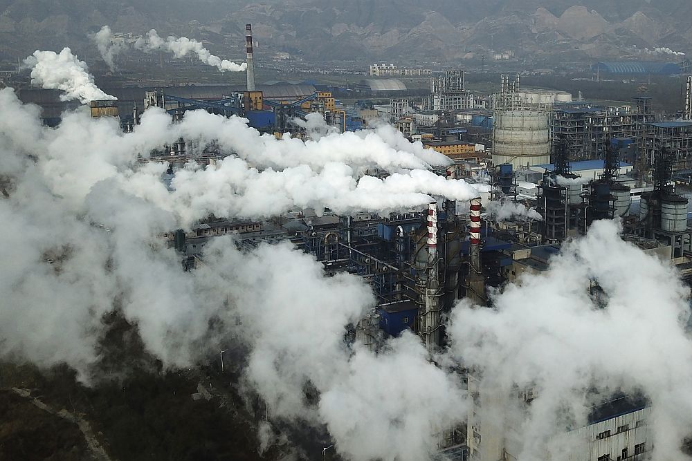 Κλίμα: Εν μέσω COP26, η Κίνα αυξάνει την παραγωγή άνθρακα