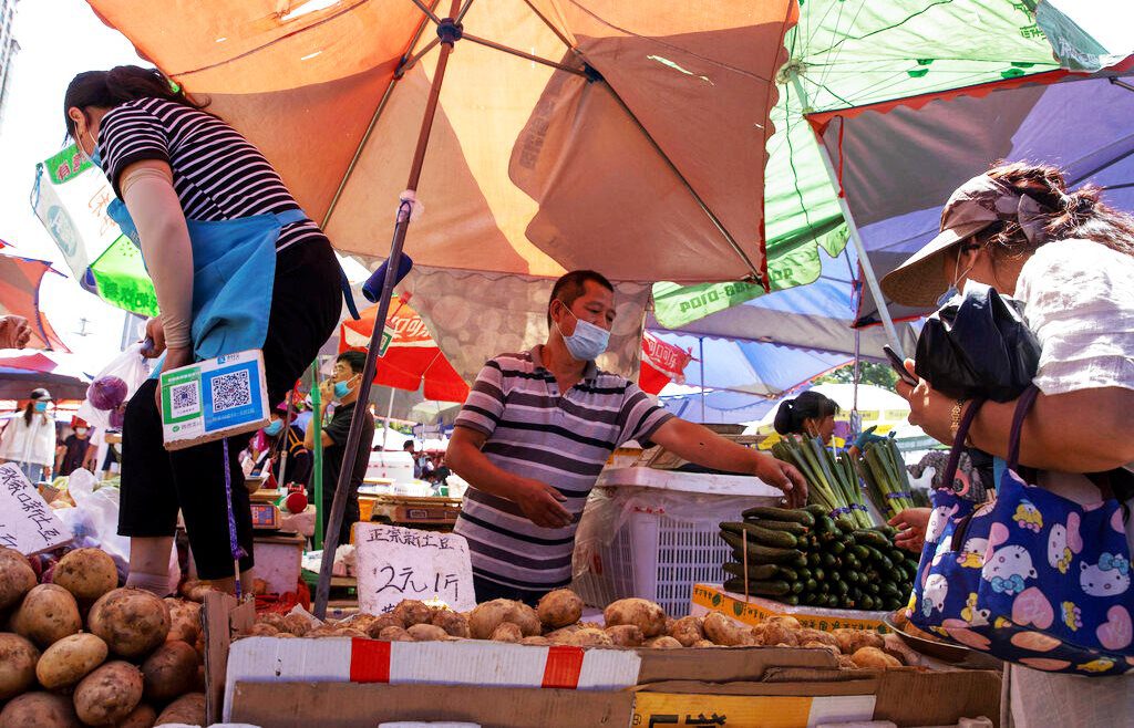 Η Κίνα απαντά και καθησυχάζει μιλώντας για επάρκεια λαχανικών και σιτηρών