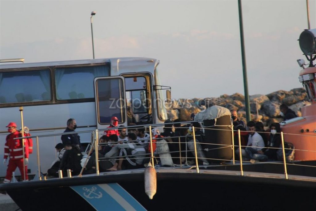 Χανιά: Επιχείρηση διάσωσης 68 μεταναστών με έναν νεκρό