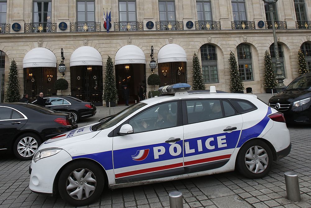 Γαλλία: Αστυνομικός τραυματίστηκε σε επίθεση με μαχαίρι στις Κάννες – Ο δράστης «εξουδετερώθηκε»