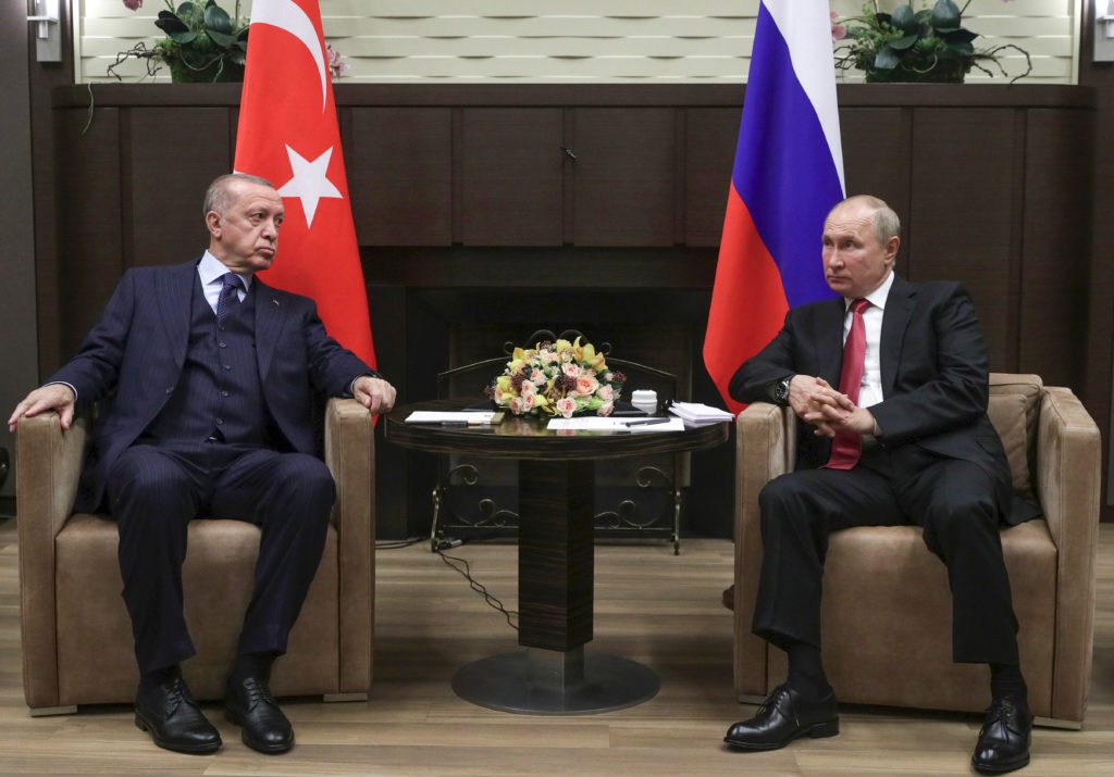 «Καρφί» Πούτιν σε Ερντογάν: Το κέντρο του τουρανικού κόσμου είναι στη Ρωσία, όχι στην Τουρκία