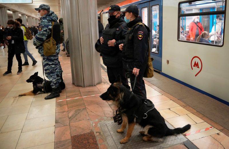 Ρωσία: Ρεκόρ κρουσμάτων κορονοϊού μέσα σε 24 ώρες, παρά την αργία