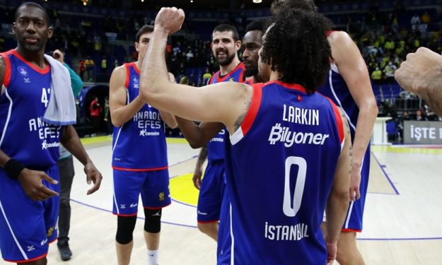 Λάρκιν στο Eurohoops: “Είμαι από τους καλύτερους παίκτες στην επίθεση, δεν έχει σημασία ποιος με μαρκάρει”