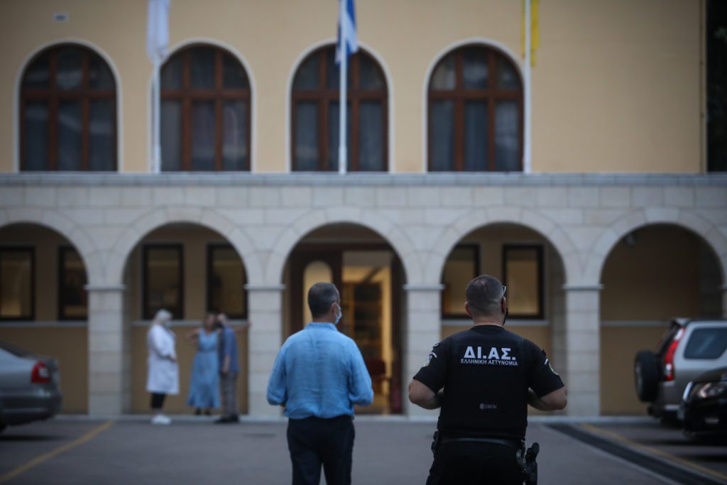 Θεσσαλονίκη: Ελεύθεροι οι 13 συλληφθέντες για το κύκλωμα παράνομων συνταγογραφήσεων