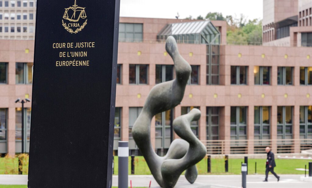Ουγγαρία: Αντισυνταγματική η πολιτική Όρμπαν για το άσυλο κατά το Συνταγματικό Δικαστήριο
