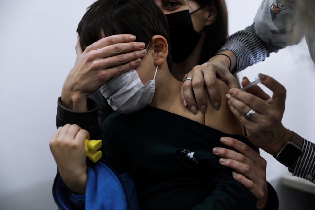 Κορονοϊός: Άνοιξε η πλατφόρμα των ραντεβού εμβολιασμού για παιδιά ηλικίας 5 -11 ετών