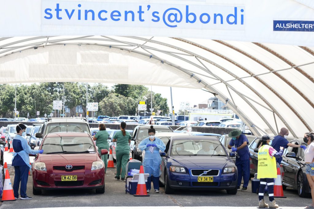 Αυστραλία: Απαραίτητη η αναμνηστική δόση για τους πολίτες για να θεωρούνται πλήρως εμβολιασμένοι