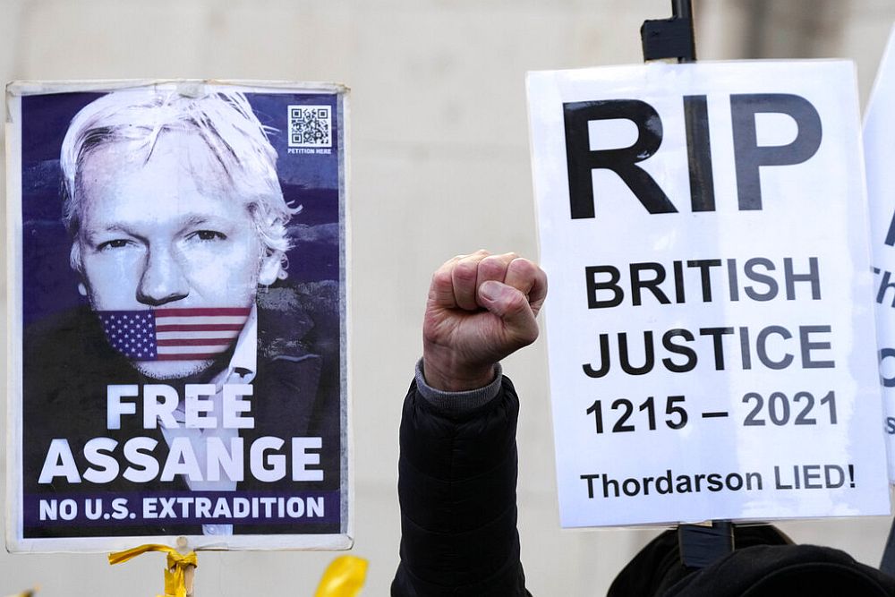 Greece for Assange: Όχι στην έκδοση του Τζούλιαν Ασσάνζ στις ΗΠΑ