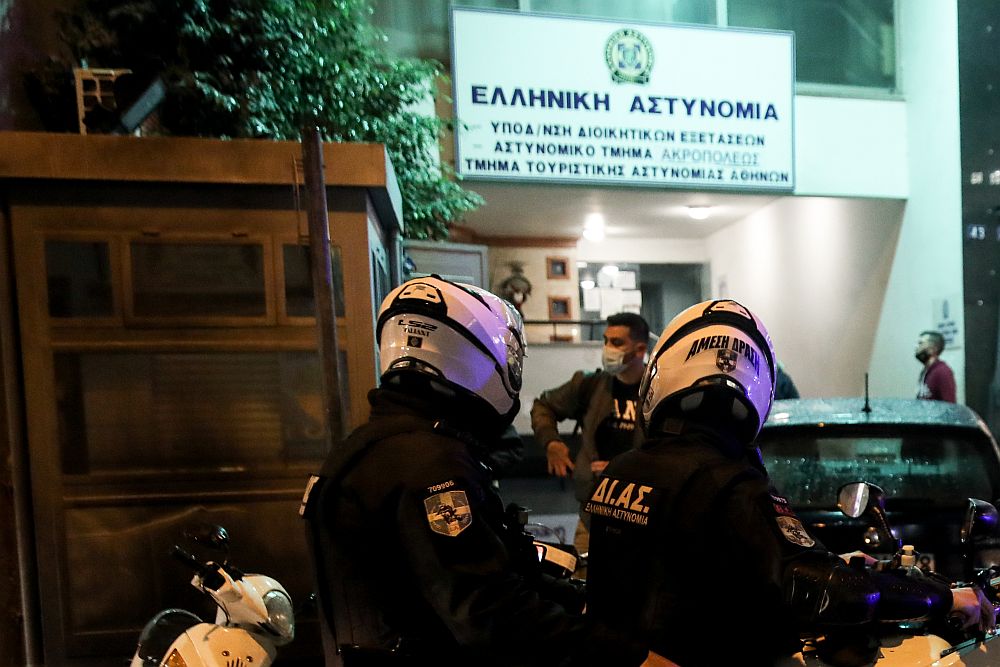Νέο κύκλωμα ελληνοποιήσεων στην Αστυνομία: Επικεφαλής ένας αξιωματικός