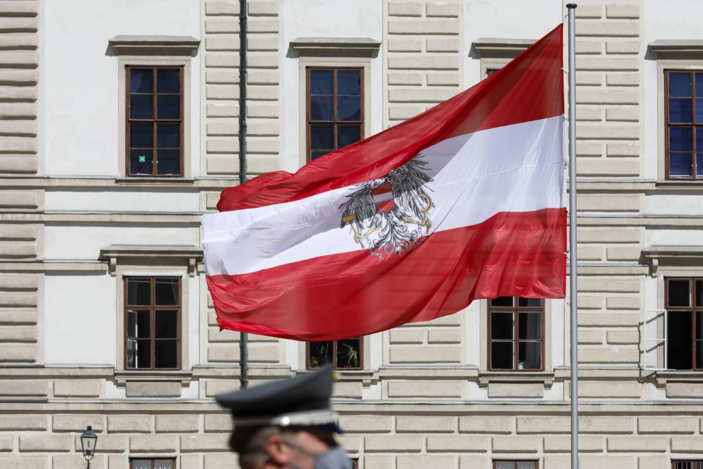 Η Αυστρία επιλέγει νέο καγκελάριο εν μέσω πολιτικής κρίσης