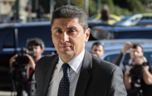Επισκοπή: «Επικίνδυνος ο Αυγενάκης, θα διακοπεί το πρωτάθλημα της Super League 2»