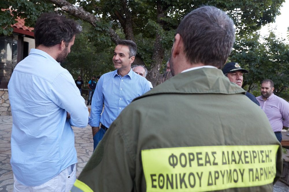 Φάμελλος: Η κυβέρνηση Μητσοτάκη κατάργησε χριστουγεννιάτικα 7 φορείς εθνικών δρυμών και πάρκων!