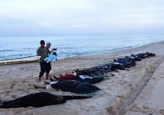 Λιβύη: 27 πτώματα μεταναστών ξεβράστηκαν στις ακτές