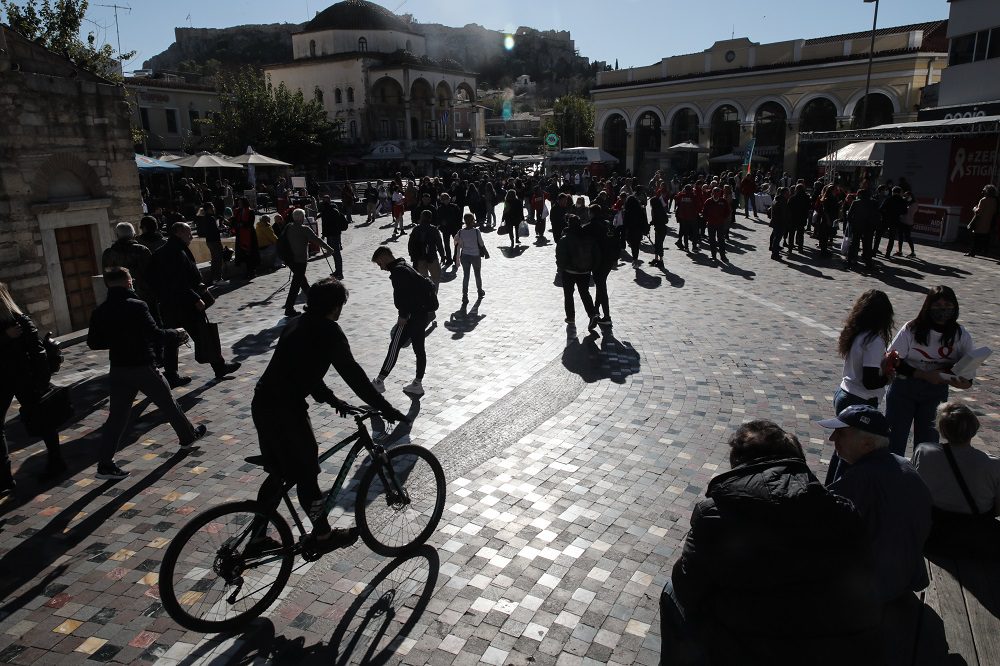 Παραλλαγή Ομικρον: Ραγδαία αύξηση κρουσμάτων στην Αττική – Τι ανησυχητικό δείχνουν τα λύματα