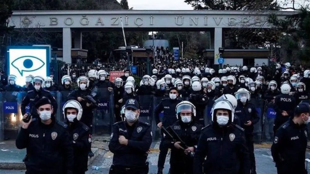 Αλληλεγγύη στους Τούρκους φοιτητές από τον Σύλλογο «Σωτήρης Πέτρουλας» του Οικονομικού Πανεπιστημίου Αθηνών