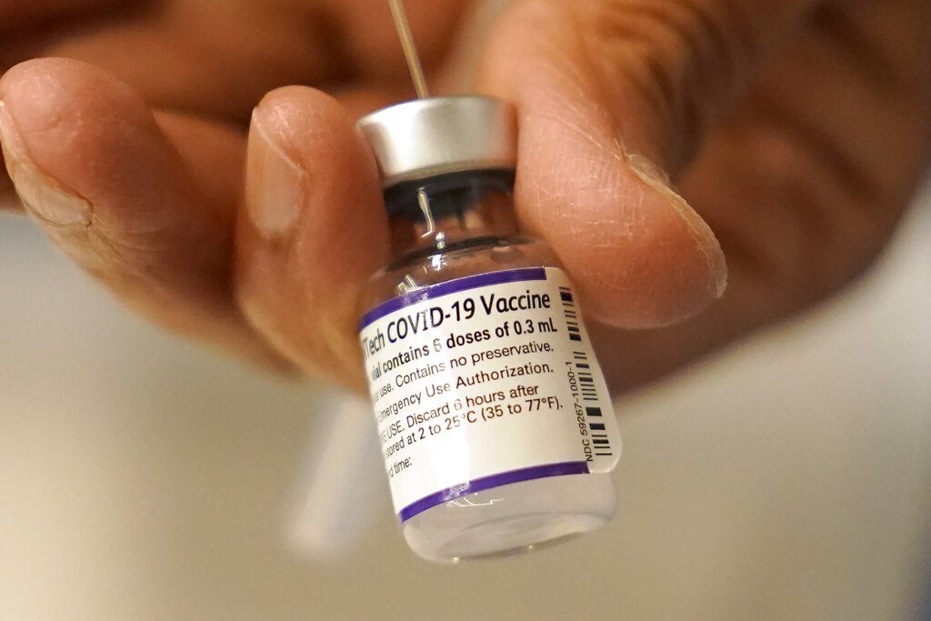 Εμβόλιο-Κορονοϊός: Αναμνηστική δόση μετά από τρεις μήνες