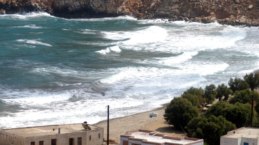 Δύο ανήλικα μεταξύ των πτωμάτων που ξεβράστηκαν στην Νάξο και στην Πάρο