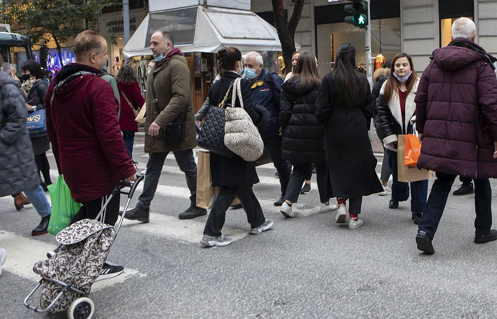 Χειμερινές εκπτώσεις: Πρεμιέρα σήμερα Δευτέρα – Πόσο θα διαρκέσουν