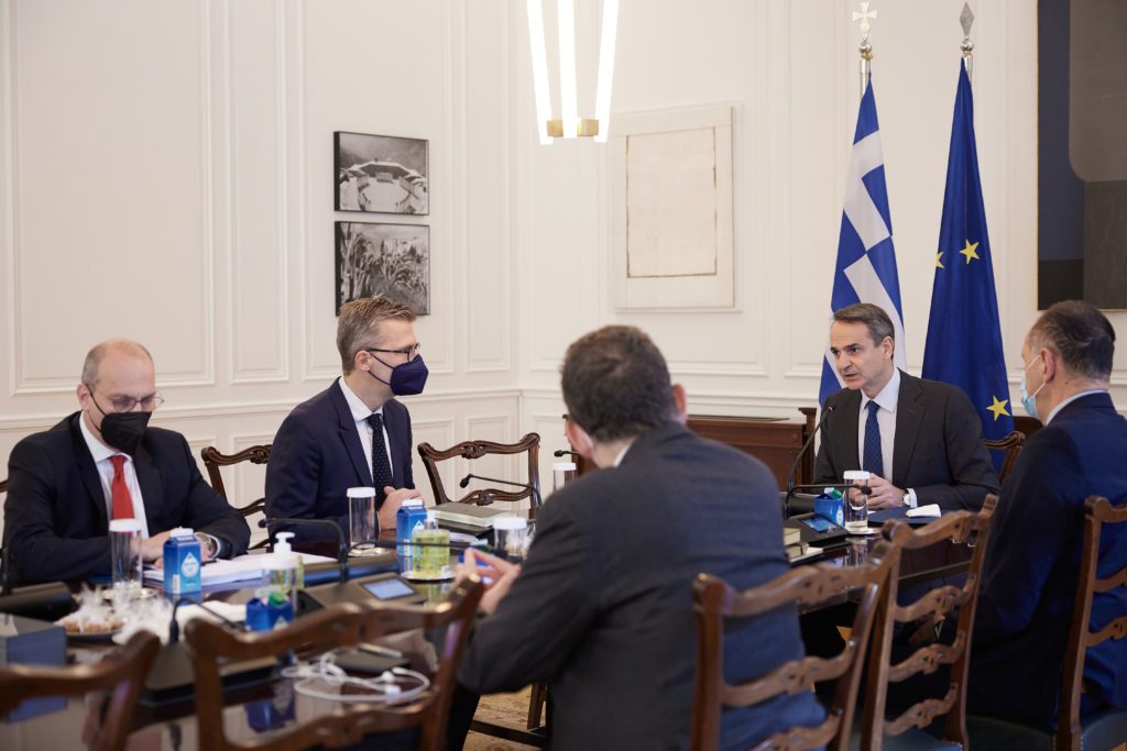 Θα το πληρώσετε ακριβά, πεφυσιωμένοι του Μαξίμου