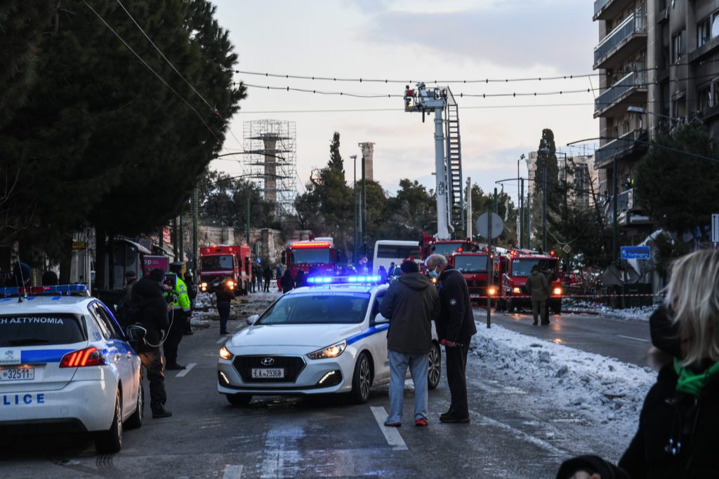 Κλειστή παραμένει η λεωφόρος Συγγρού – Πότε αναμένεται να δοθεί στην κυκλοφορία