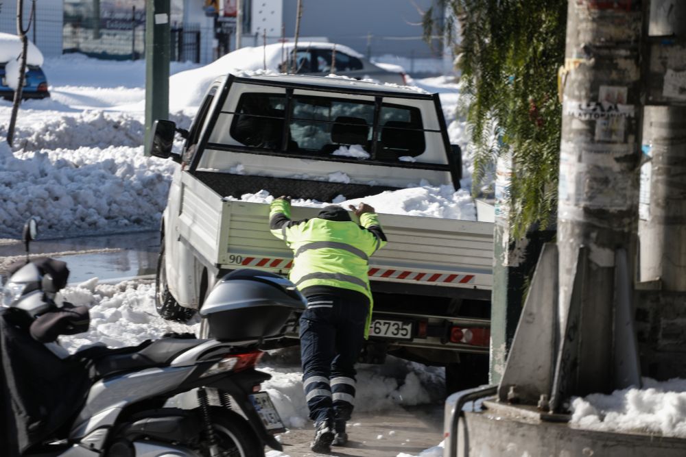 Κακοκαιρία «Ελπίδα» – ΔΕΔΔΗΕ: Ακόμα χωρίς ρεύμα 3.000 νοικοκυριά