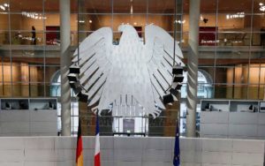 Γερμανία: Παράταση της άρσης ισχύος του Συμφώνου Σταθερότητας προτείνει ο πρόεδρος της αρμόδιας επιτροπής της Bundestag