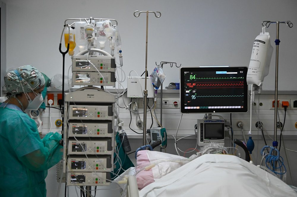 Πύργος: Από κεραυνοβόλο μηνιγγίτιδα πέθανε 54χρονη – Νοσηλευόταν διασωληνωμένη