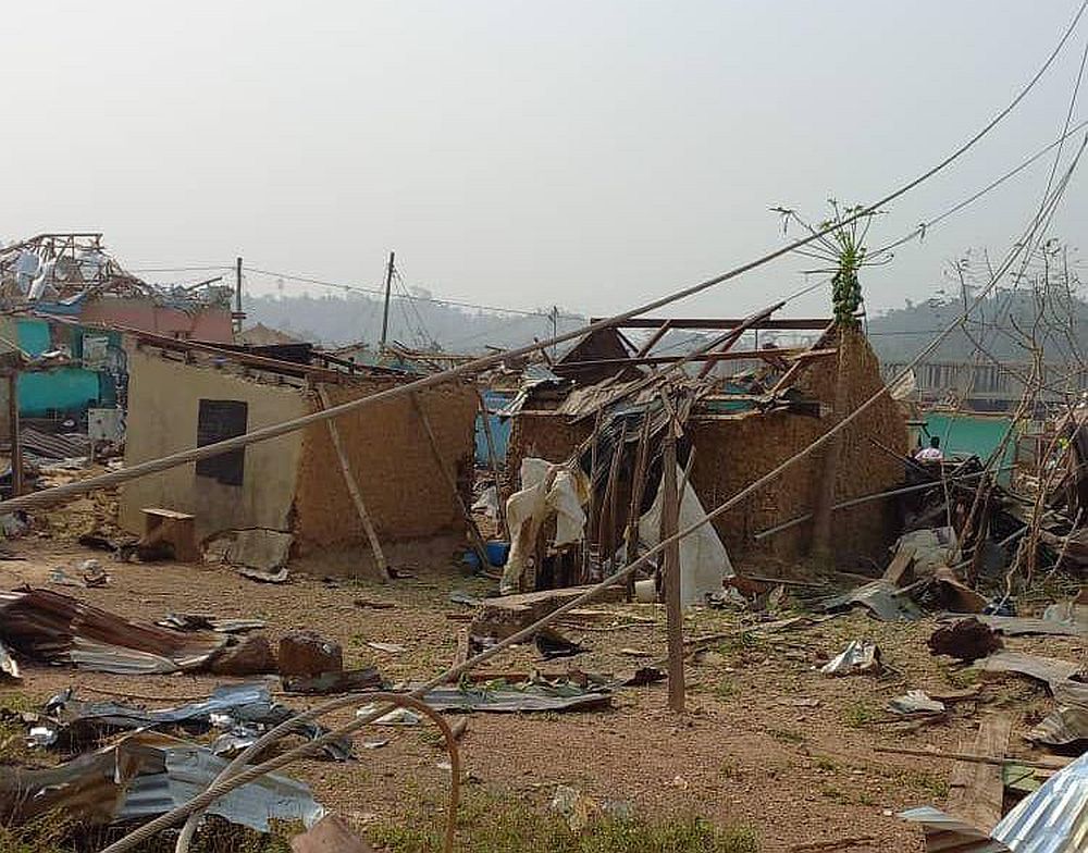 Γκάνα: Τουλάχιστον 17 νεκροί και 59 τραυματίες από έκρηξη – Ισοπεδώθηκαν κτίρια (Photos – Video)