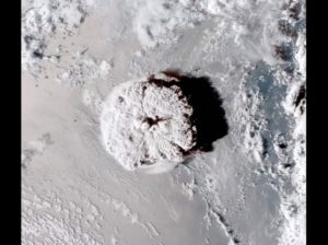 Έκρηξη ηφαιστείου Τόνγκα: 500 φορές πιο ισχυρή από τη Χιροσίμα (NASA)