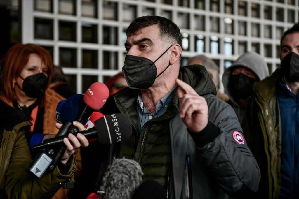 Την Αντεισαγγελέα του Αρείου Πάγου Μετσοβίτη – Φλουρή, ζητεί να παραστεί στην απολογία του ο Κώστας Βαξεβάνης