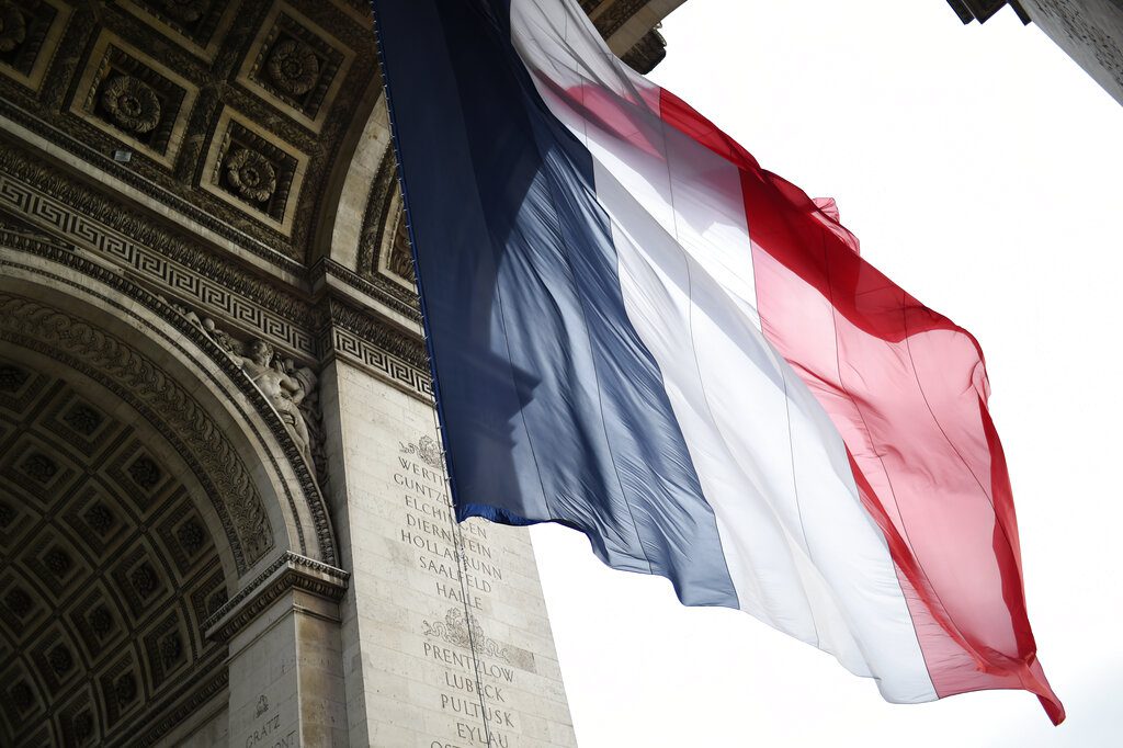 Το Παρίσι επιβεβαίωσε ότι δύο επιπλέον Γάλλοι πολίτες κρατούνται στο Ιράν