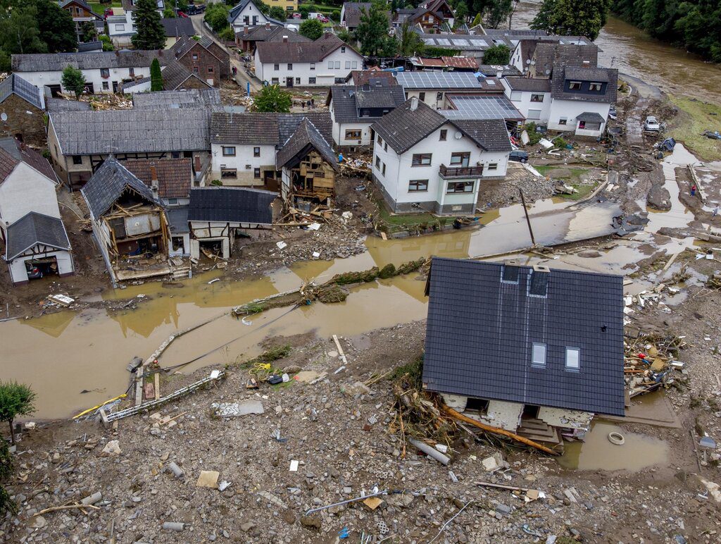 Γερμανία: Οι πλημμύρες κοστίζουν ακριβά στους ασφαλιστές