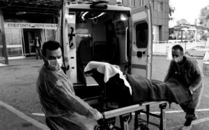 «Μύδροι» των νοσοκομειακών γιατρών Θεσσαλονίκης κατά Πλεύρη &#8211; Γκάγκα για την υποστελέχωση των Μονάδων Υγείας