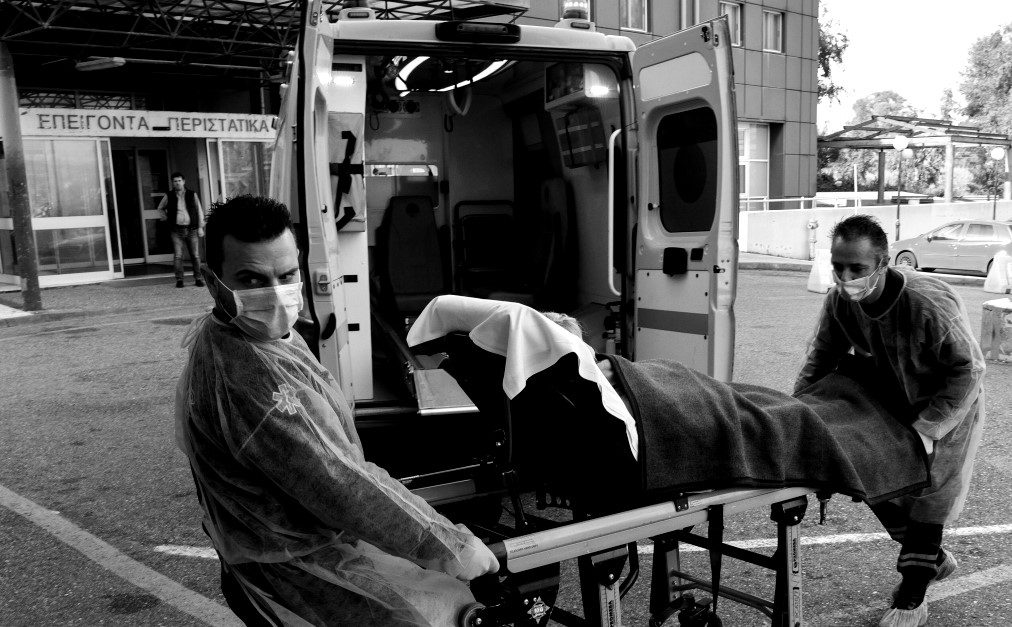 «Μύδροι» των νοσοκομειακών γιατρών Θεσσαλονίκης κατά Πλεύρη – Γκάγκα για την υποστελέχωση των Μονάδων Υγείας