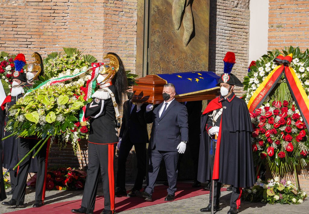 Ιταλία: Το τελευταίο αντίο στον πρόεδρο του Ευρωπαϊκού Κοινοβουλίου Νταβίντ Σασόλι