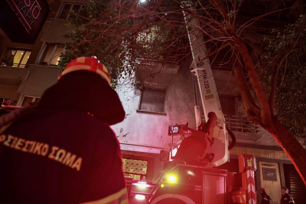 Τραγωδία στη Θεσσαλονίκη: Κάηκαν μητέρα και τα δύο παιδιά της έπειτα από πυρκαγιά στο σπίτι