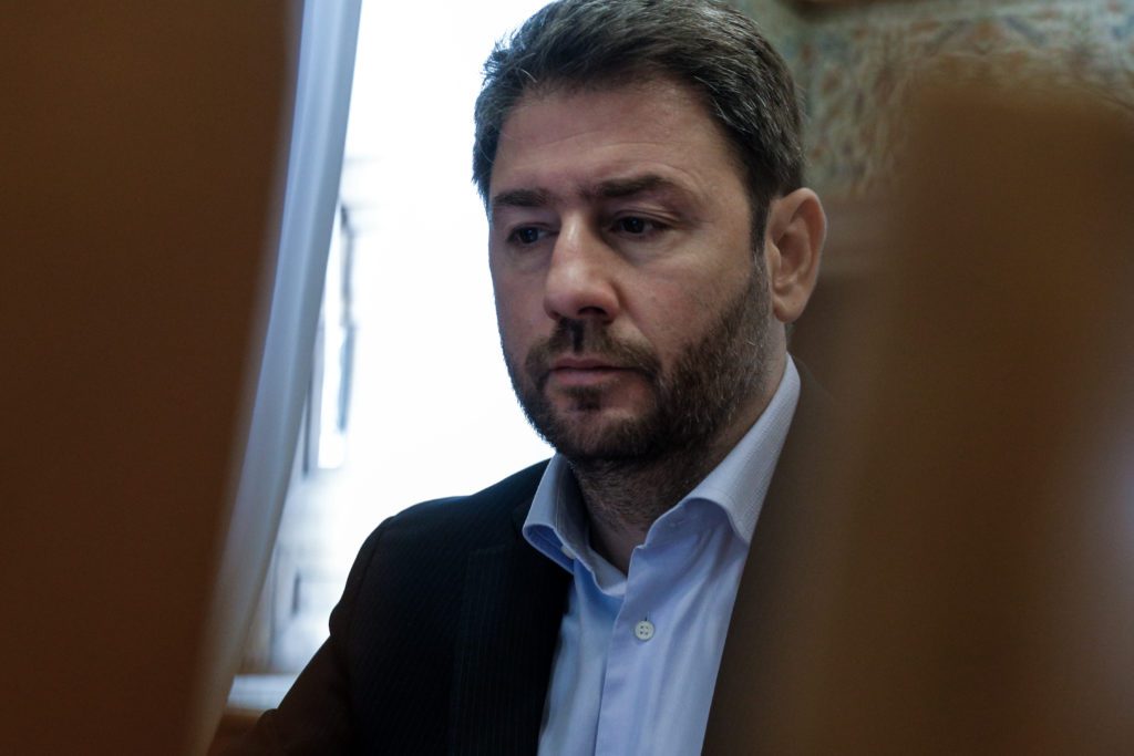 Ο Ανδρουλάκης διαψεύδει τα δημοσιεύματα περί εξάψαλμου στον Κατρίνη για την ερευνητική δημοσιογραφία