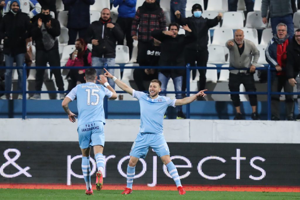 Super League: Σαρωτικός ο Ιωνικός (4-0) τον Απόλλωνα