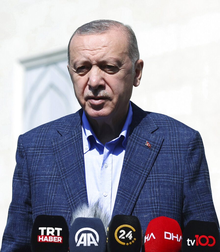 Τουρκία: Διεθνής κατακραυγή για την αφαίρεση άδειας λειτουργίας σε διεθνή Mέσα Eνημέρωσης