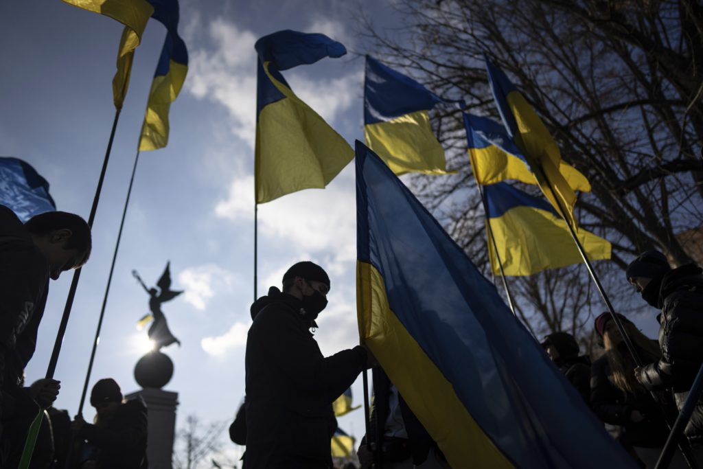 Είναι πιθανό να ξεκινήσει μία πορεία αποκλιμάκωσης στην Ουκρανία;