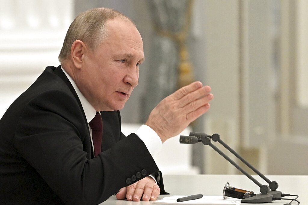 «Τελευταία ευκαιρία» στο Κίεβο δίνει η Ρωσία εν αναμονή του διαγγέλματος Πούτιν