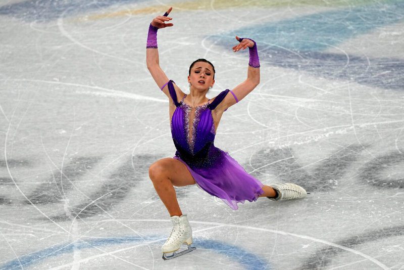 Χειμερινοί Ολυμπιακοί Αγώνες: Ονειρική εμφάνιση από την 15χρονη Βαλιέβα στο καλλιτεχνικό πατινάζ (video)